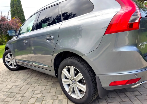 Volvo XC 60 cena 110700 przebieg: 92855, rok produkcji 2016 z Wasilków małe 781